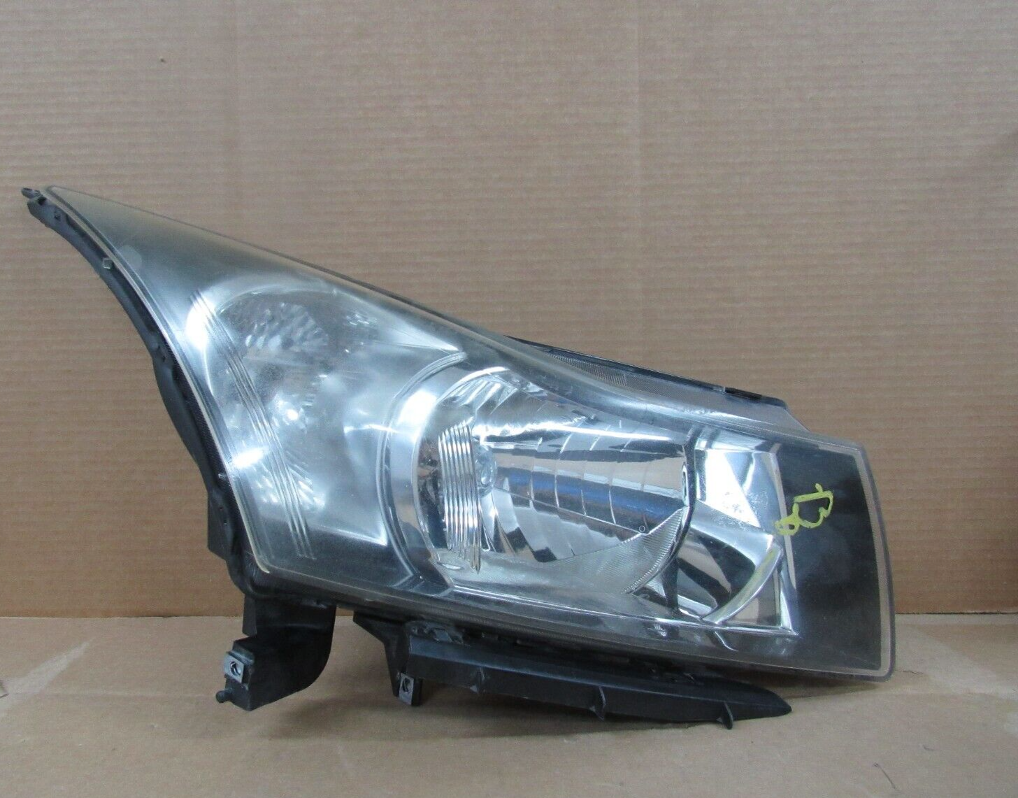 Chevrolet Cruze Winjet Headlight