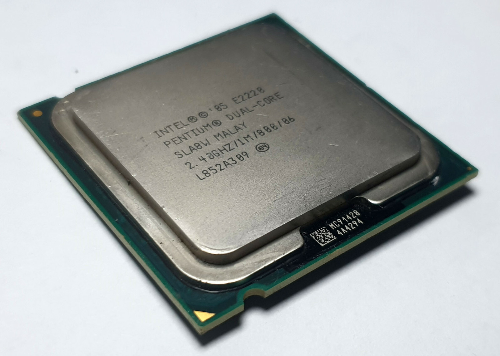 Intel pentium 2. Intel pentium dual-core e2220 2.4ghz. intel r pentium r. pentium(r) dual core cpu e5500 2.80ghz 1.60ghz.
