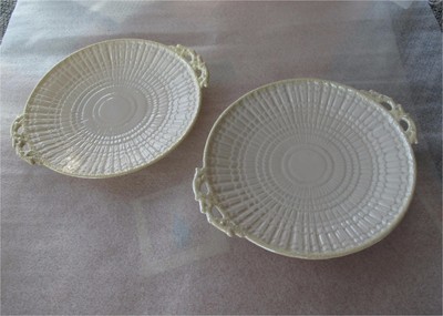 Irish Belleek Limpet Pattern Bread Tray 2 Pieces Cobb Tint Border Perfect