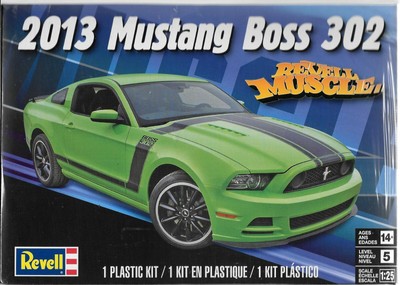 Revell ''Muscle'' 2013 Mustang Rivete 302 en 1/25 4187