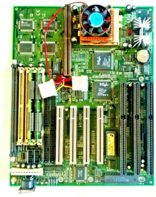 m*o様 Intel CPU 在庫処分 Amazon | Intel CPU Core i7 i7-2600 3.4GHz 8M LGA1155