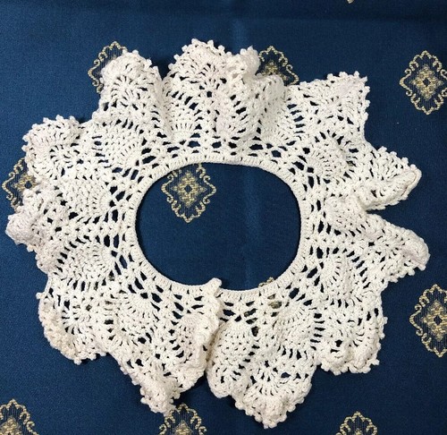 Vintage Hand Crochet Collar One Faux Pearl Button Closure Off White Ivory