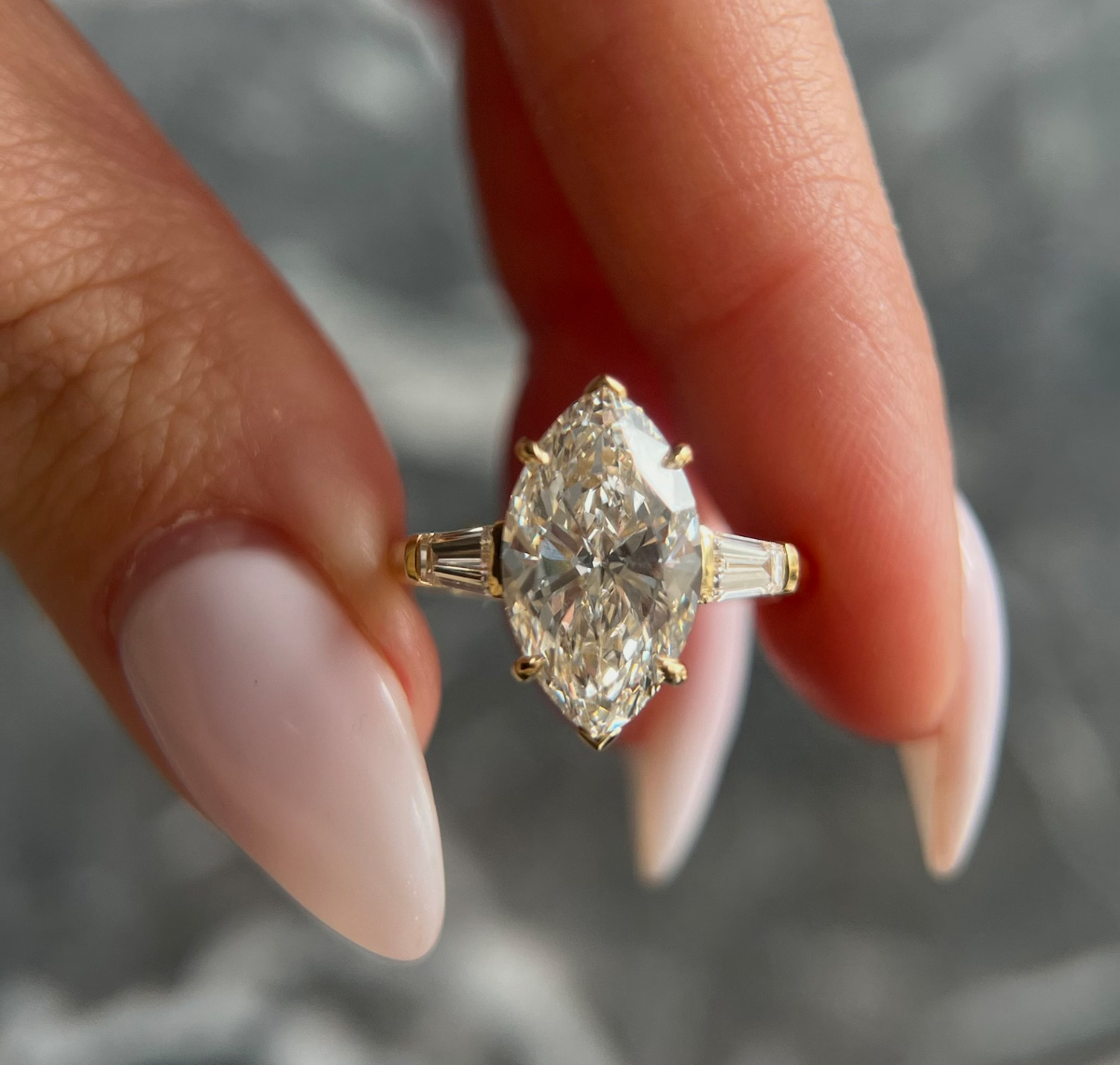 4.20CT Marquise E/VS Lab Grown Diamond Solitaire Engagement Ring 14K Yellow Gold