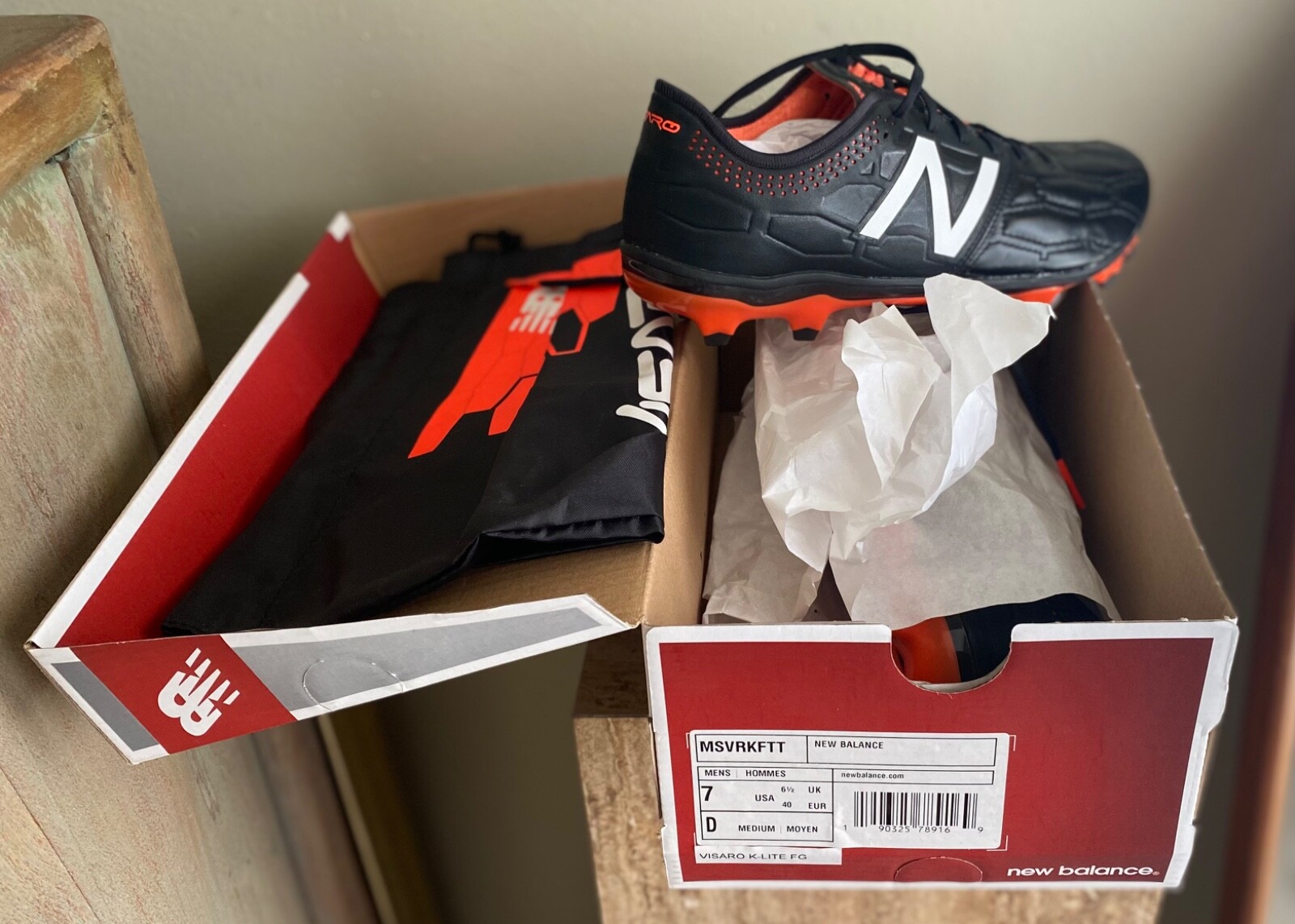 ニューバランスNew Balance VISARO K-LITE FG 27.5 MEN'S NEW BALANCE VISARO K-LITE FG SOCCER CLEATS SIZE 7 NEW