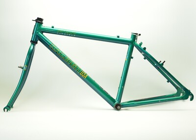 VINTAGE M-200 RALEIGH 26