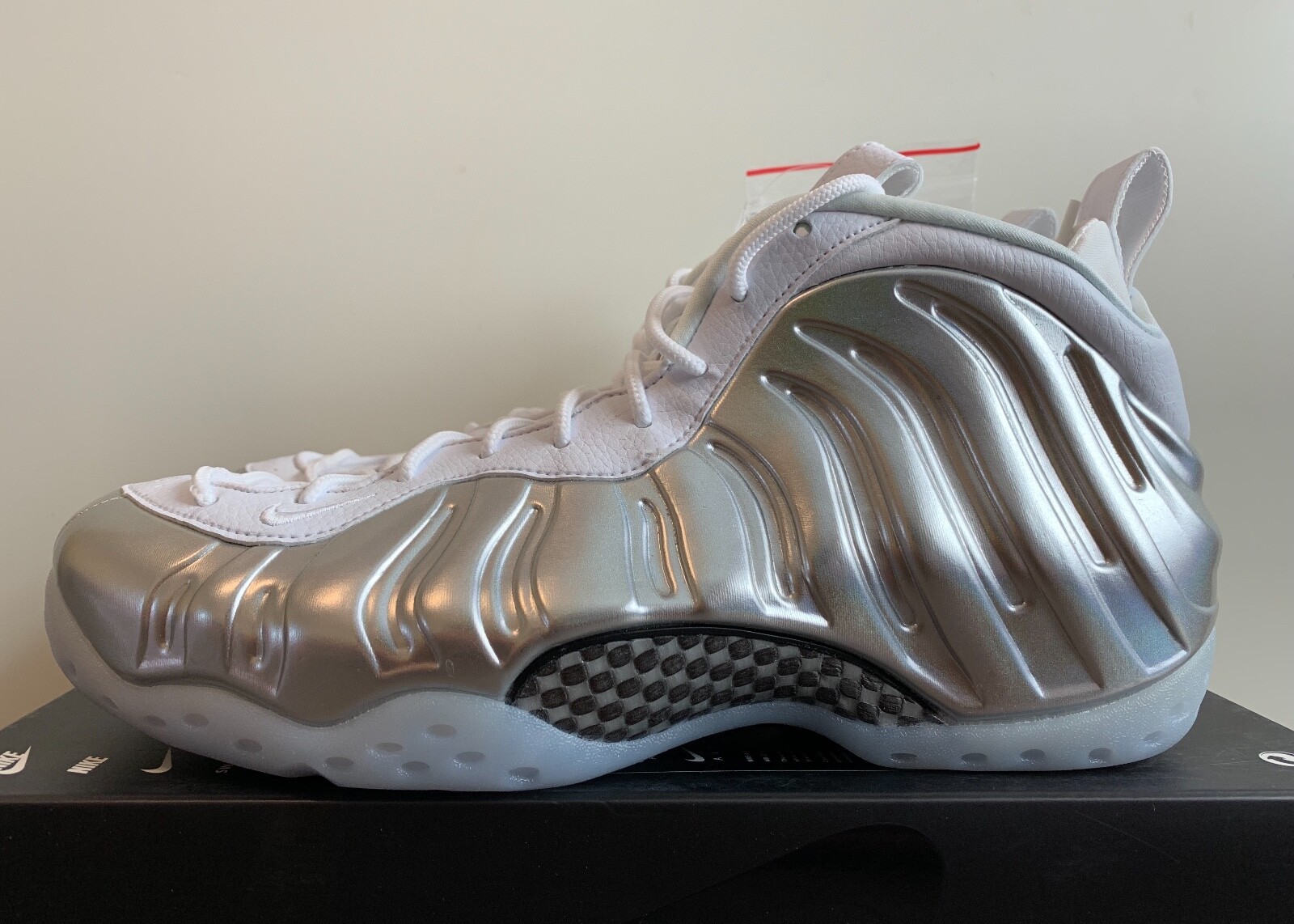ladies foamposite