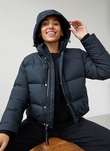 ジャケット・アウター Aritzia SUPER PUFF Aritzia Super Puff Shorty Jacket 2XS In Black | eBay