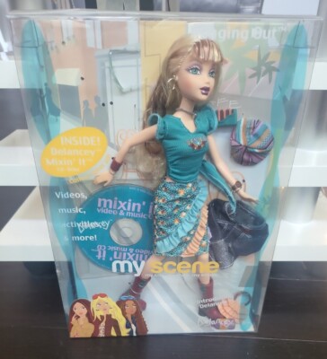 New in the Box 2003 Mattel Barbie Doll My Scene Hanging Out Delancey 