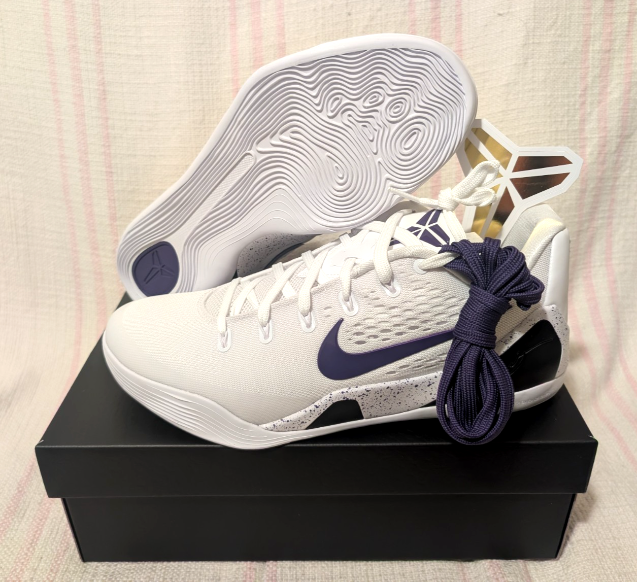 Nike Kobe 9 バスケットボールシューズ ホワイト/パープル Nike Kobe 9 EM Low Protro 'White Court Purple' IH1401-100