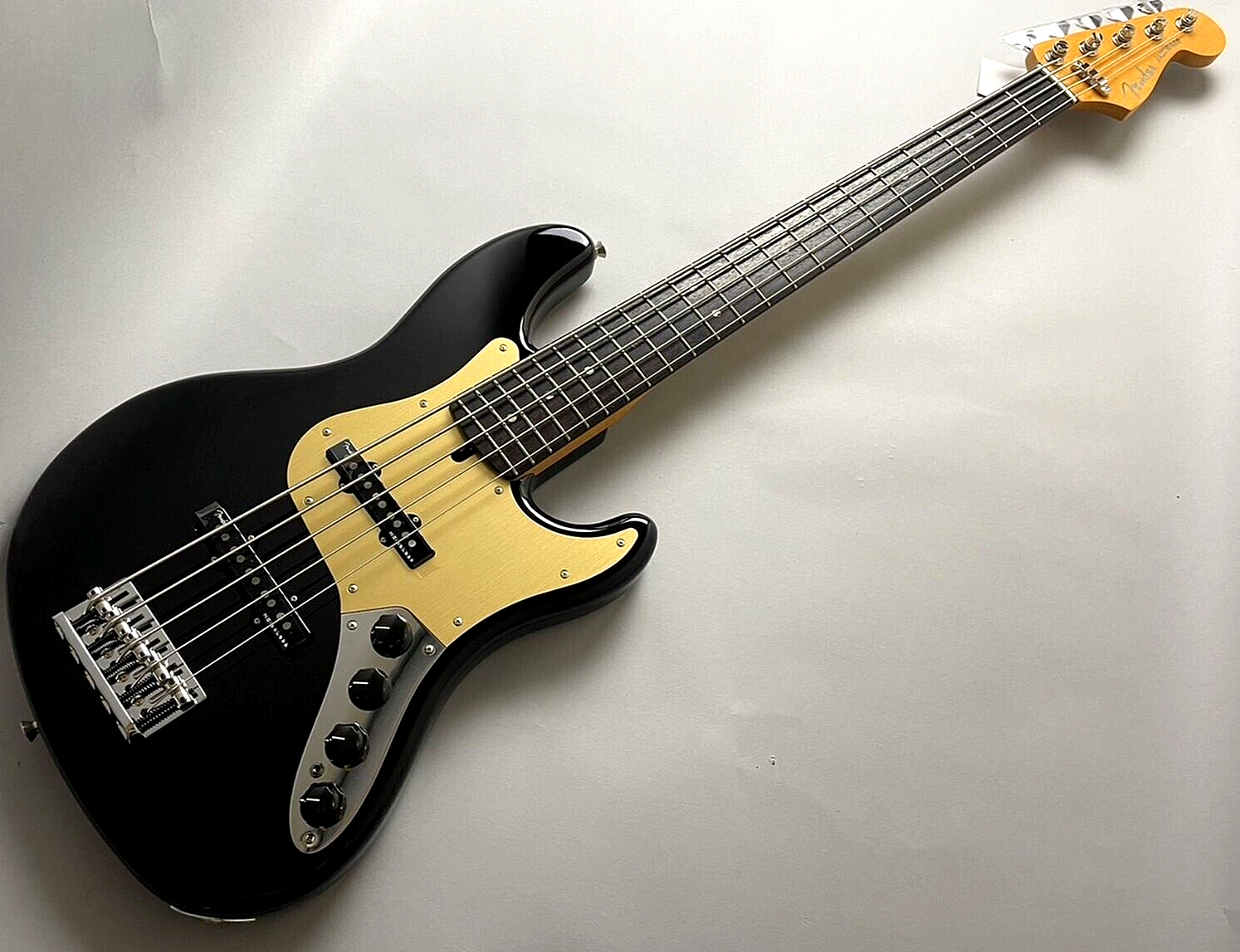 Deluxe Jazz Bass® V, Kazuki Arai Edition Fender Made in Japan Deluxe Jazz Bass V Kazuki Arai Edition