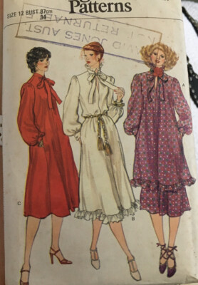 Vintage Womens Pattern Vogue Patterns #9931 Size 12- Misses Dress Uncut