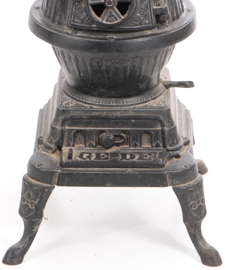 RARE ANTIQUE GEDE CAST IRON POT BELLY STOVE SALESMANS SAMPLE 22” TALL