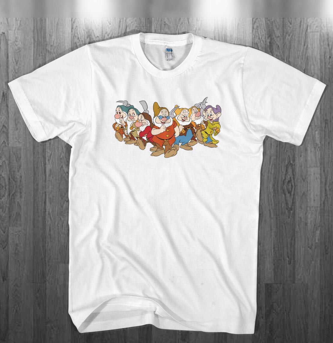 [CRITIC] WHITE THE 7 DWAFS SWEATSHIRTS BLACK/追跡付 DISNEY SNOW WHITE SEVEN DWARFS SWEATSHIRT SIZE 5/6 7/8 9/10