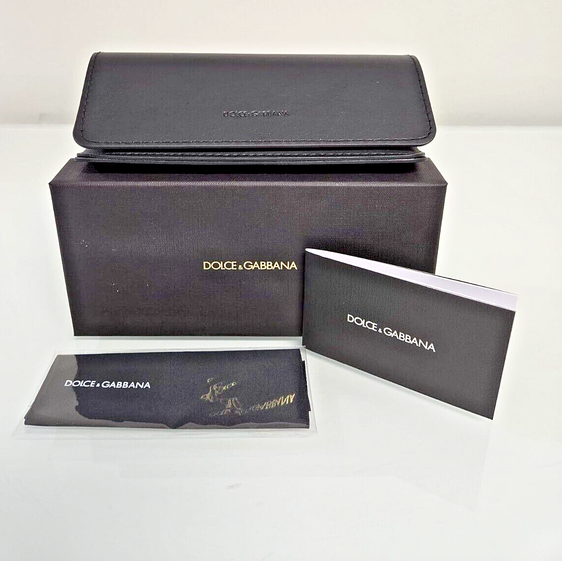 Dolce & Gabbana ブラック サングラス ケース付き D&G DOLCE&GABBANA サングラス ケース付き - メルカリ