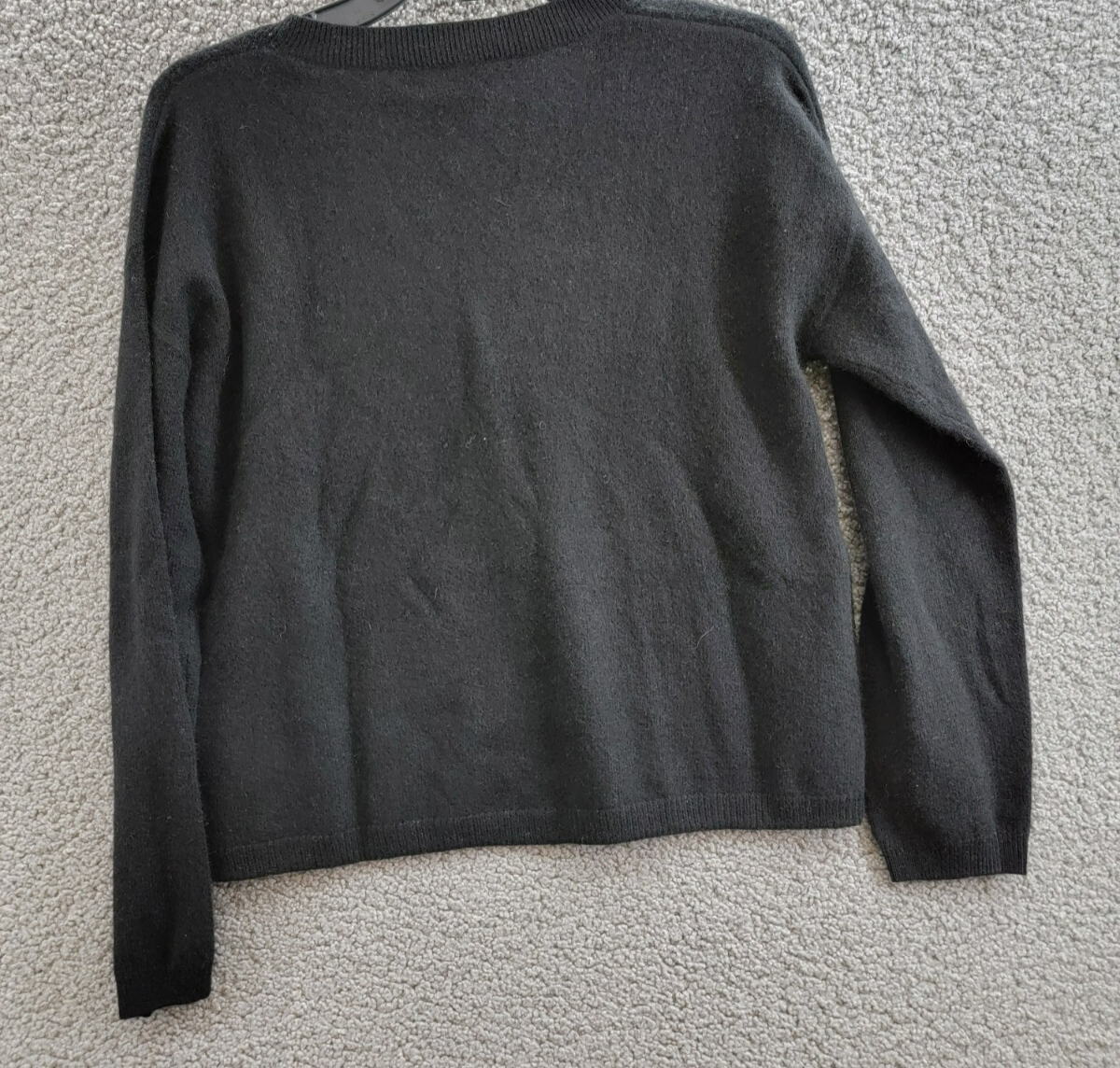C by Bloomingdale's Cashmere V-Neck Cardigan Women's XS Black Button Closure L/S - Picture 11 of 16