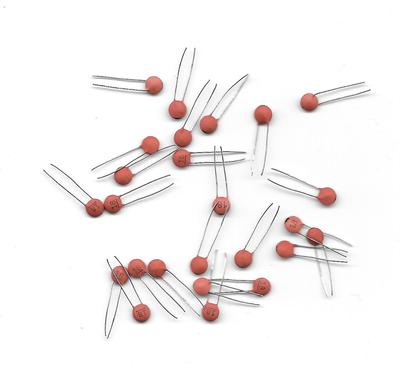 18 pF Ceramic Capacitors 50v Lot of 25 USA Seller 