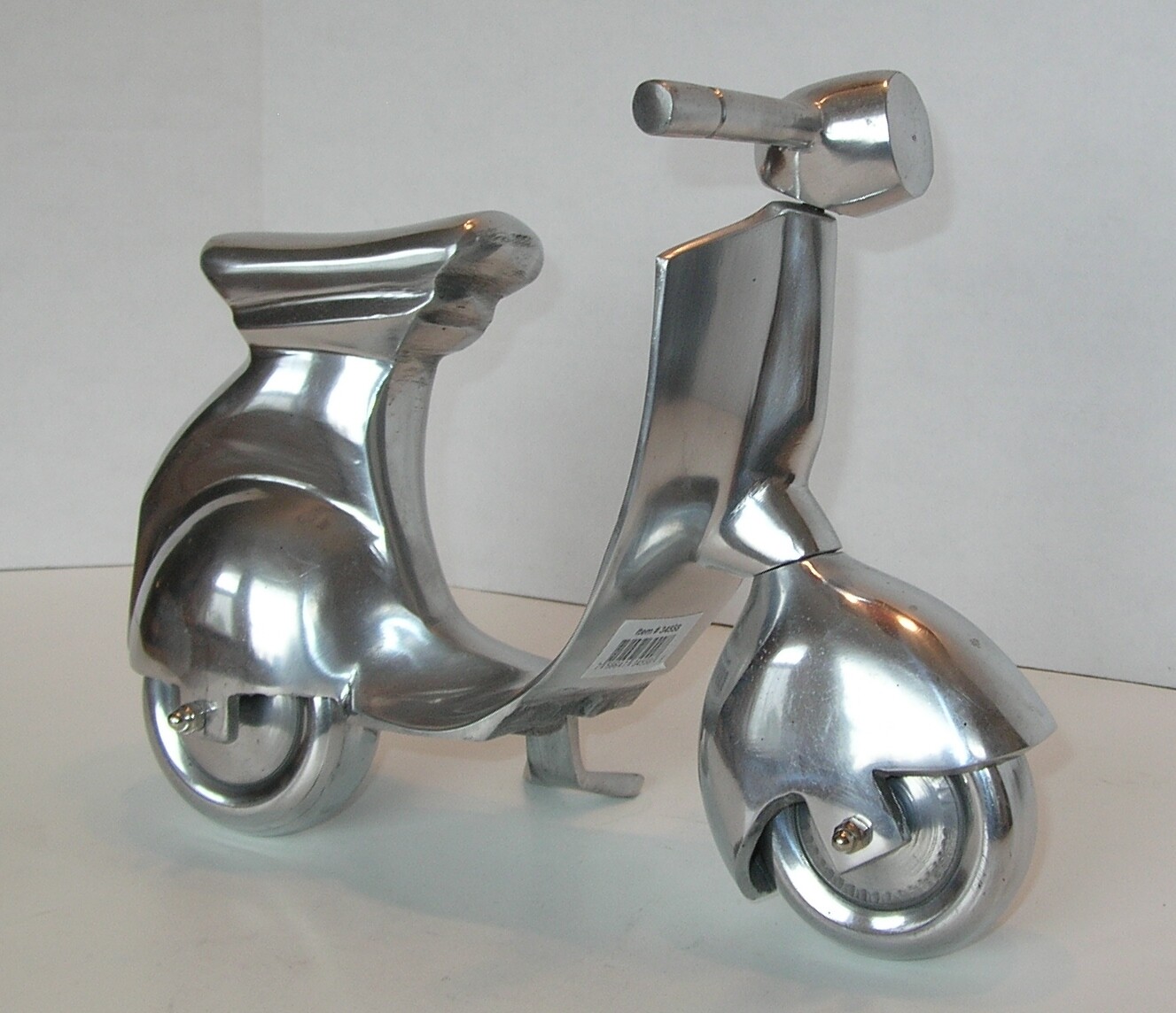 VINTAGE POLISHED CAST ALUMINUM VESPA MODEL – UNUSUAL & NICE!