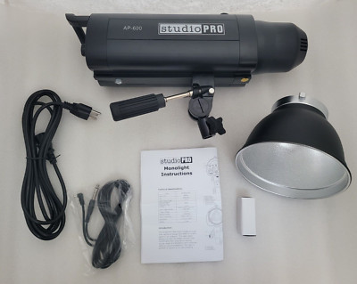 Studio PRO AP-600 Monolight