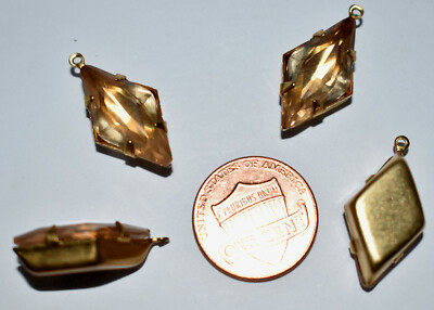 VINTAGE GLASS KITE SHAPED  4 PENDANTS * BEADS * TOPAZ JONQUIL * 21mm x 12mm