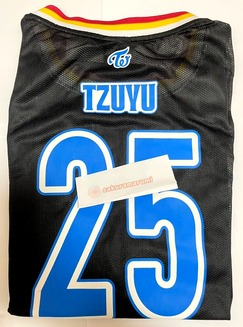 アイドル TWICE MESH UNIFORM - TZUYU - TWICE TZUYU MESH UNIFORM 5TH WORLD TOUR READY TO BE in JAPAN