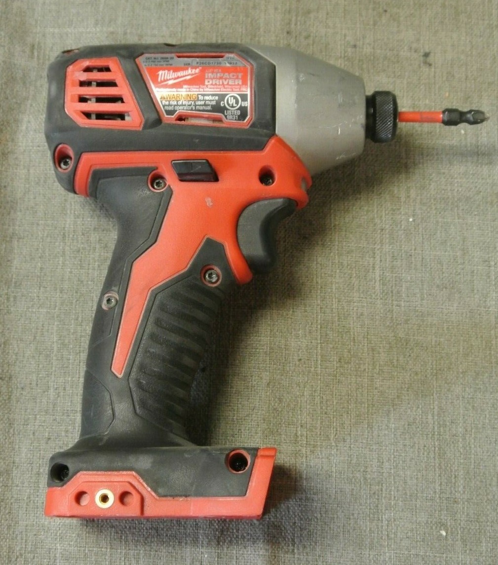 MILWAUKEE 2656-20 10V 1/4'' HEX IMPACT DRIVER 555(8247-11 4C)