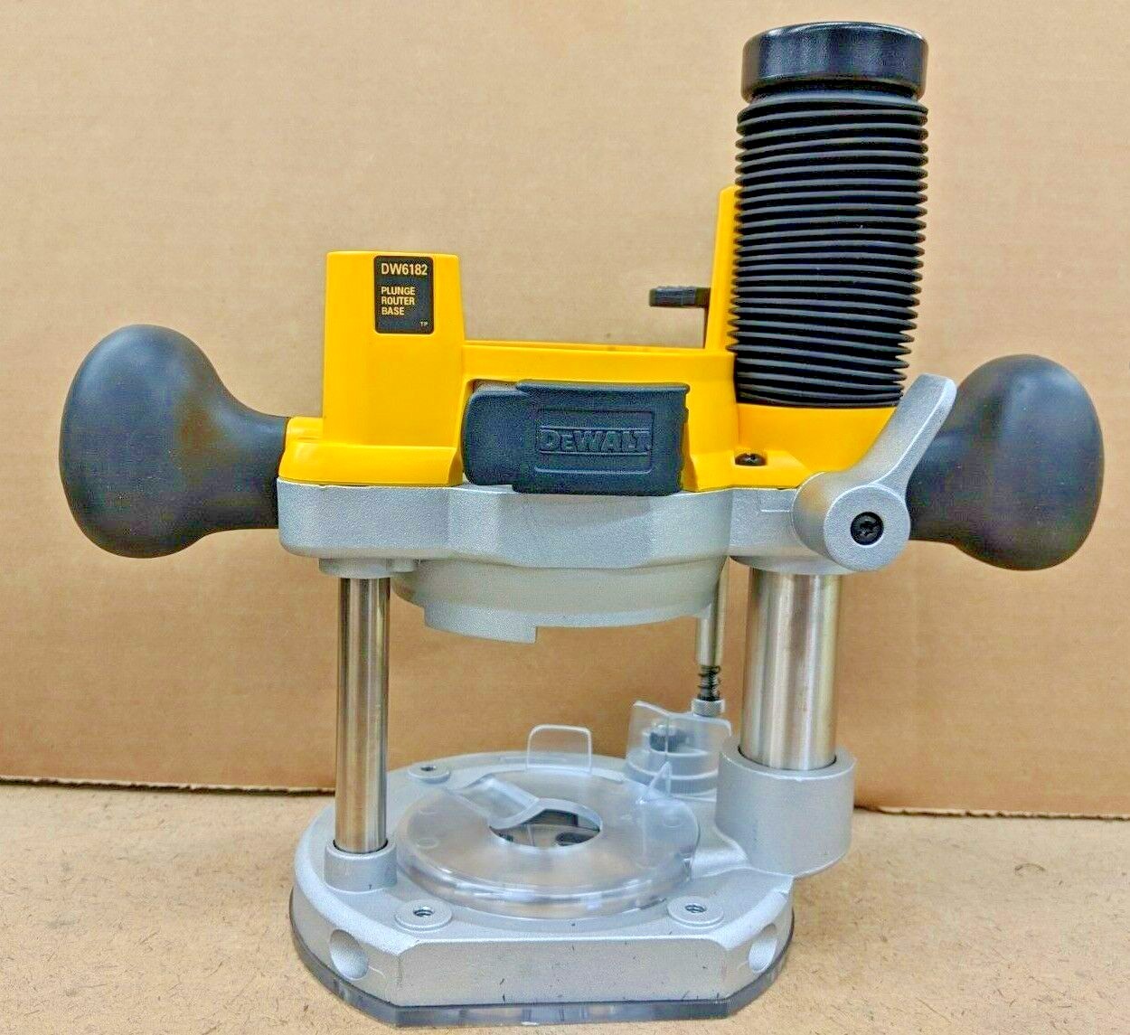 DEWALT Router Kit 2 1/4 HP 12 Amp Plunge and Fixed Base DW618PK