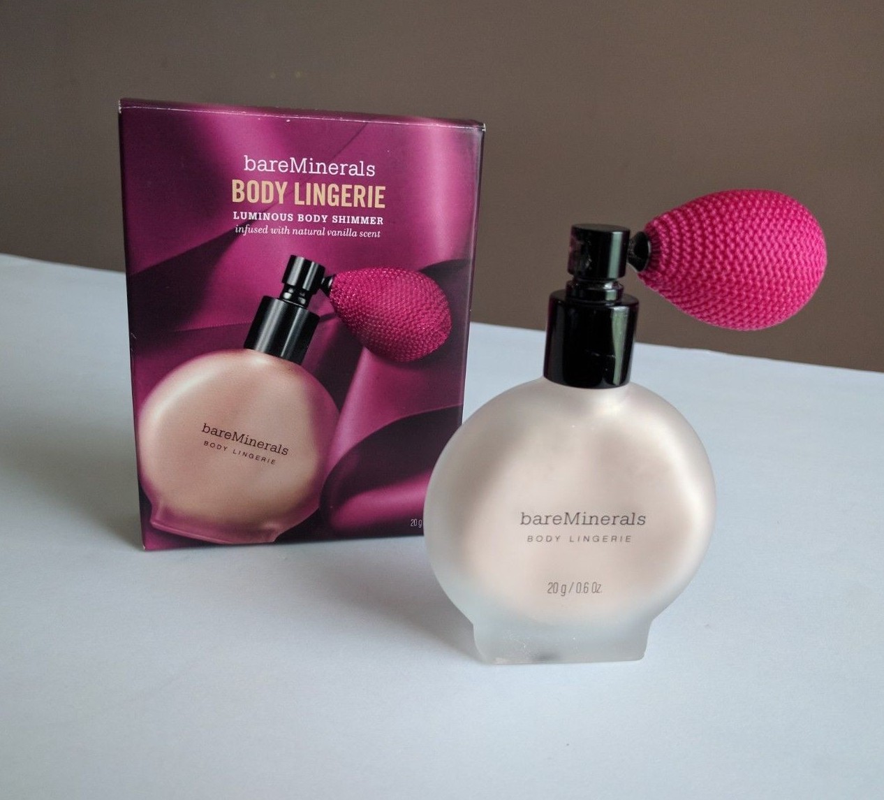 Bare Minerals Bare Escentuals NEW Body Lingerie Luminous Body SHimmer Vanilla