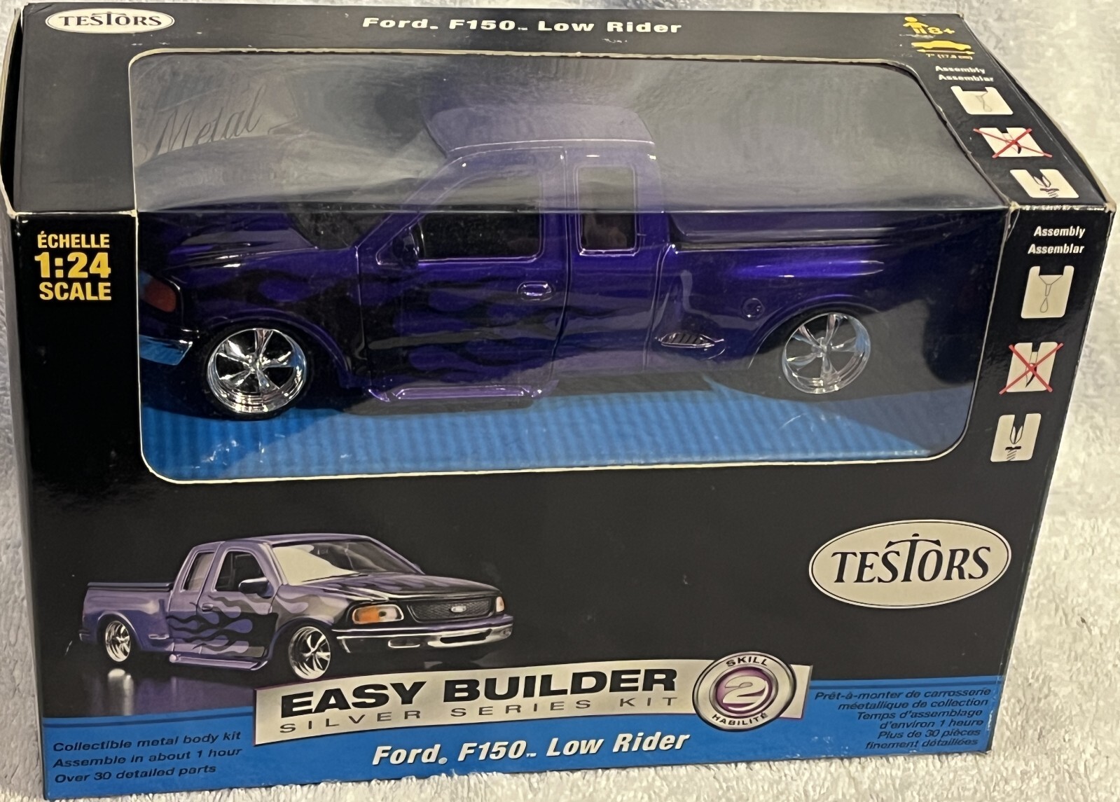 Testors 2002 Ford F-150 Pickup Diecast Silver Series 1-24