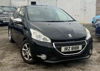 2015 Peugeot 208 1.2 VTi Style 5dr HATCHBACK PETROL Manual