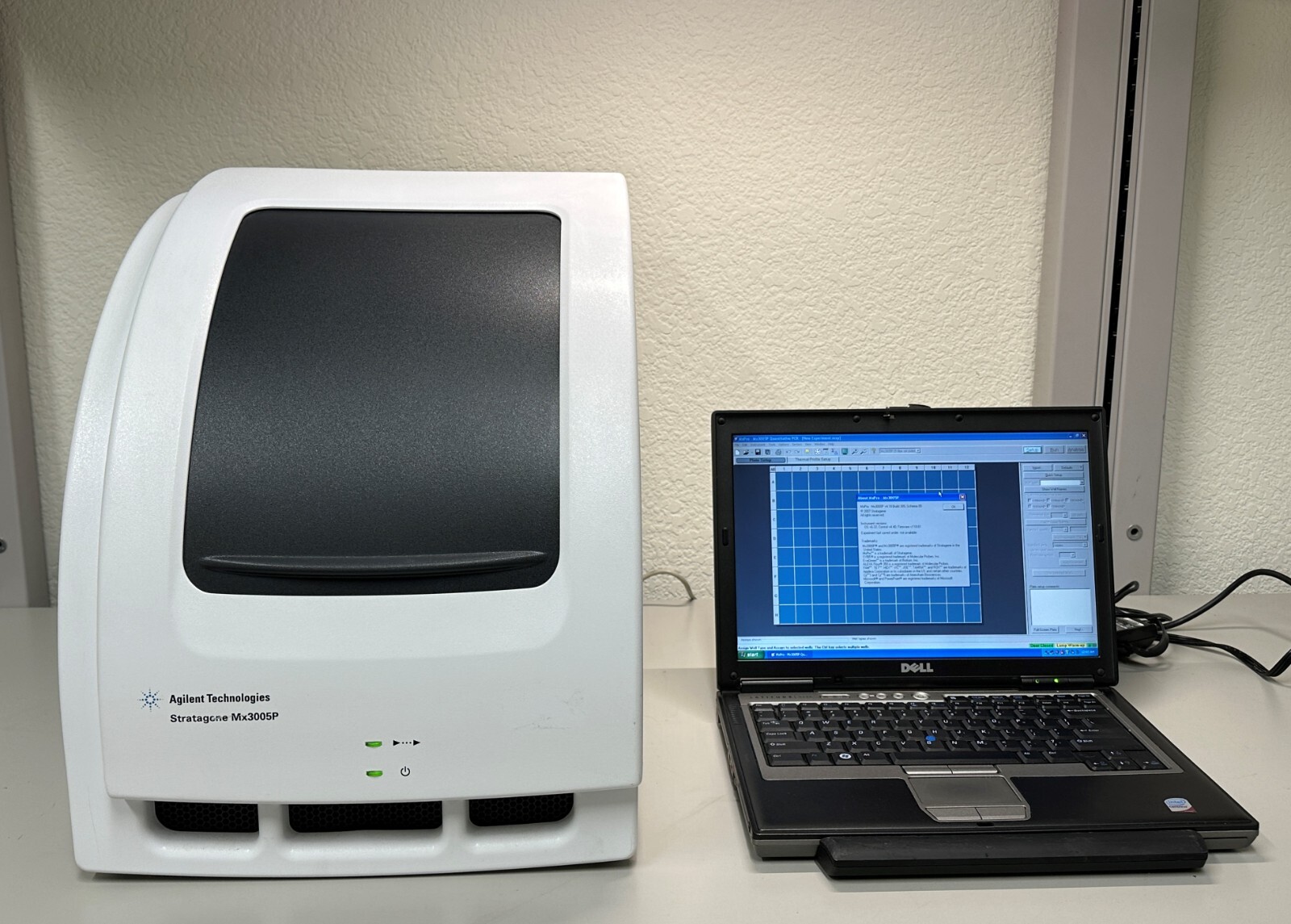 希少品 STRATAGENE リアルタイム定量 PCRシステム Mx3000P Stratagene Multiplex Quantitative PCR System Mx3000P 401511