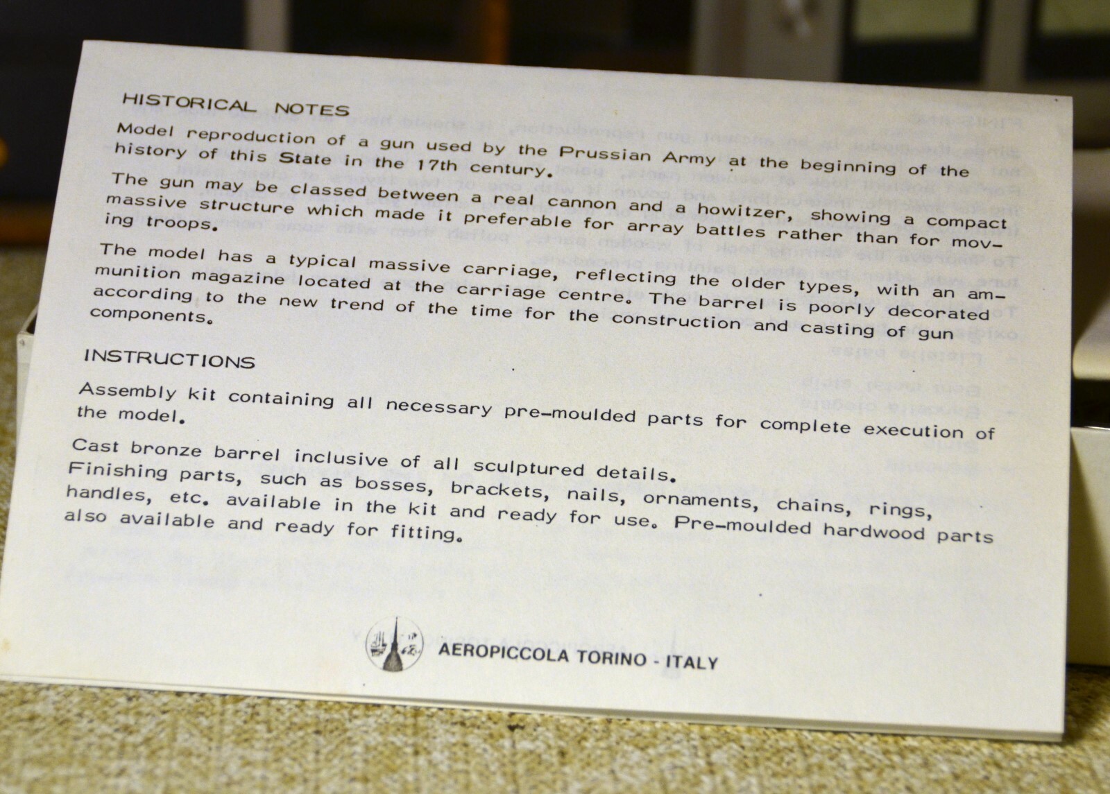 Italian model kit of German cannon Modello Di Cannone Antico in original box