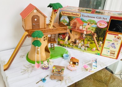 sylvanian treehouse gift set