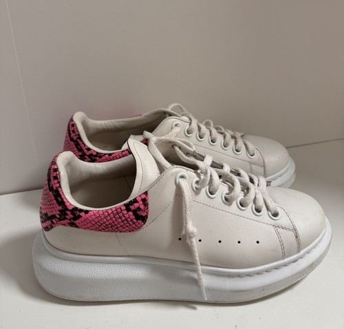 38.5- Alexander McQueen Alexander McQueen Oversized Sneaker