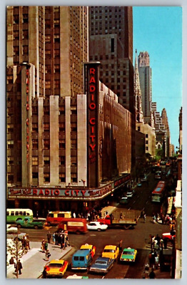 Postcard Chrome  Radio City Music Hall New York City 1964