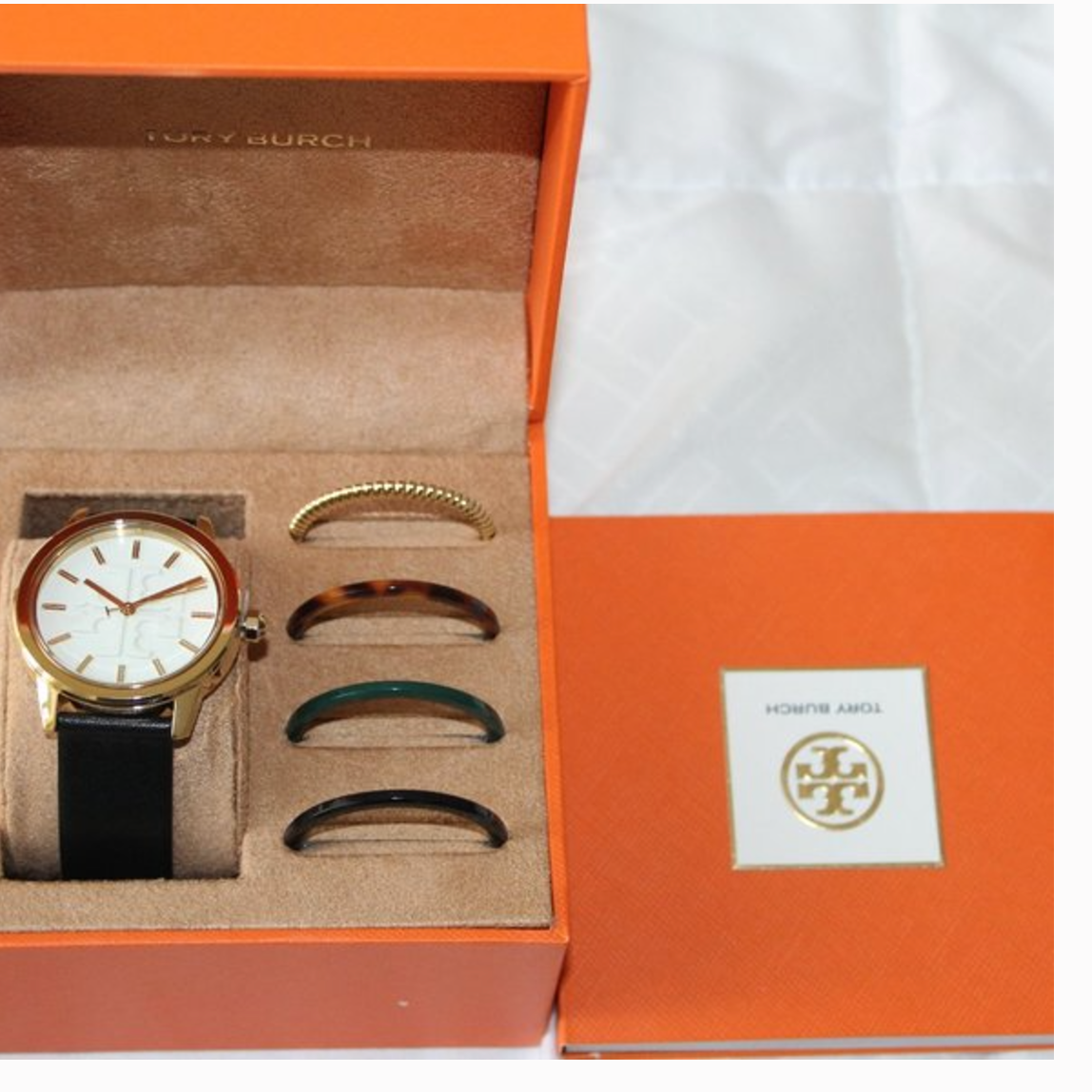 アナログ腕時計 Tory Burch Women's Bracelet Band with Phipps Watch Gift Set TORY BURCH Phipps Womens Watch Set Bangle Band Two Tone