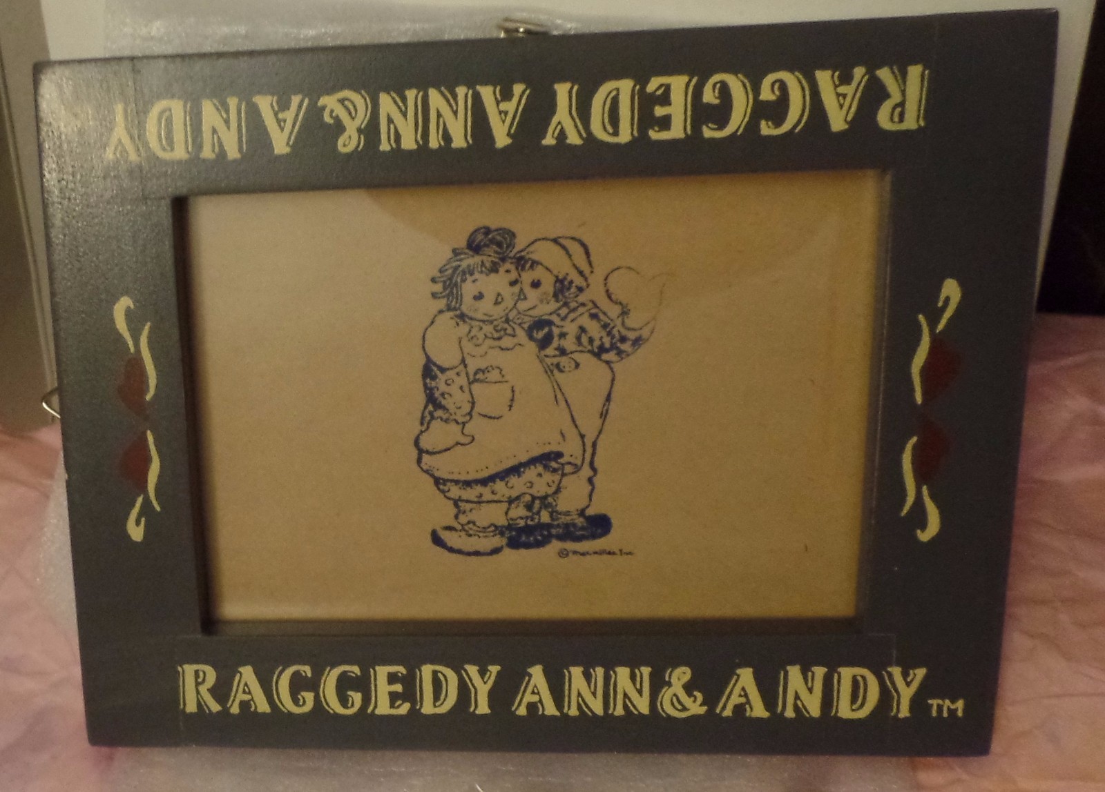 HANGRY & ANGRY 巾着 NEW 1994 Macmillan Raggedy Ann & Andy Wooden Gray Frame