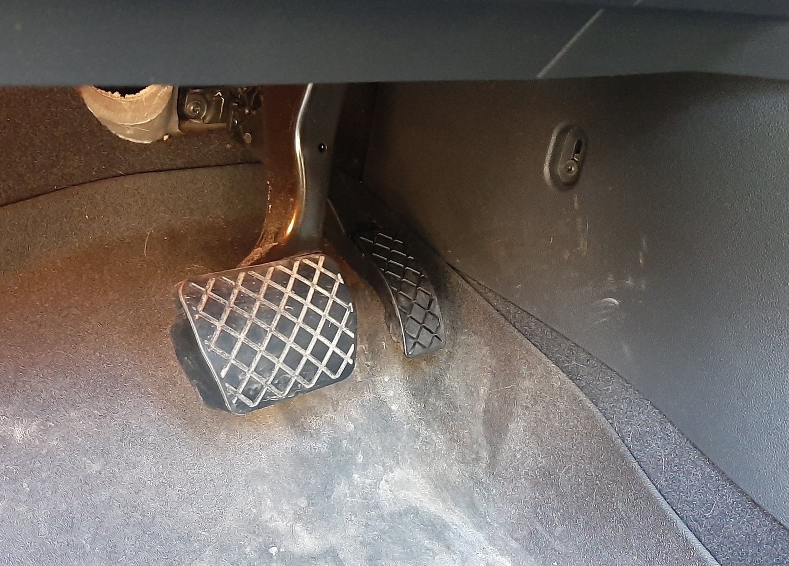 NEW OEM VW Volkswagen Aluminum Pedal Caps Set For Golf Jetta