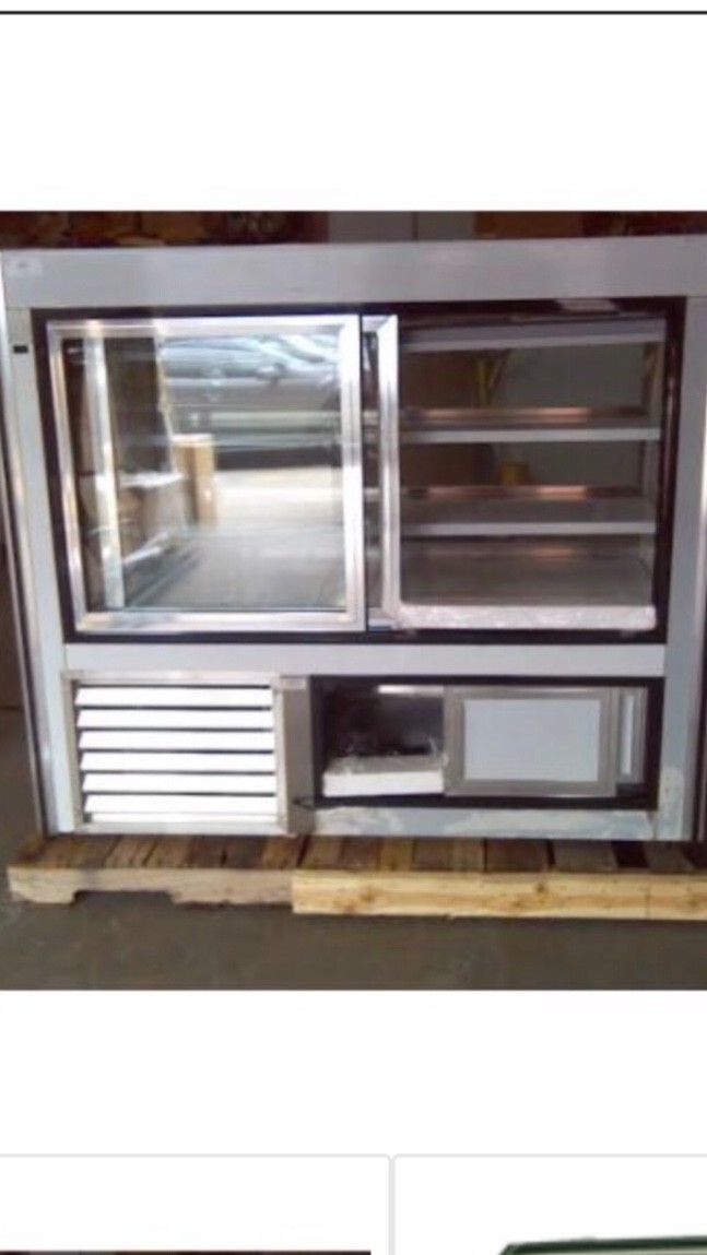 Leader Deli Case High Volume 60”