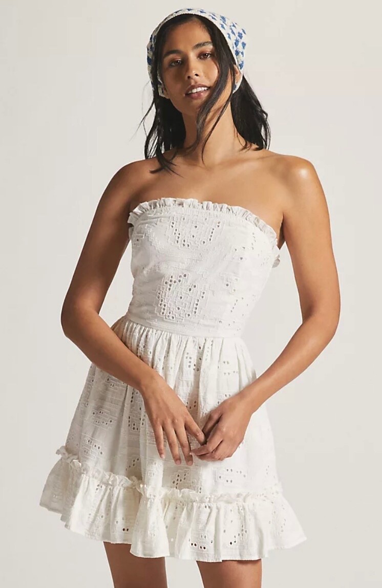 Anthropologie Forever That Girl Мини-платье с рюшами и люверсами, белое OTS L NWT