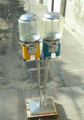 Gomme Cancellare Animaletti Collezione Distributore Automatico Gomme Da Cancellare Colourbook - Luna Park Con 40 Palline E Personaggi Gomme Animali Colourbook - Foto 10