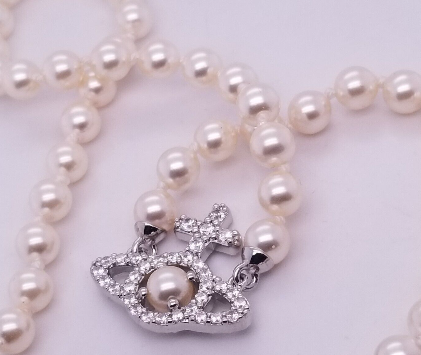 Vivienne Westwood｜FASHION PROPS (OLYMPIA PEARL CHAIN BR VIVIENNE WESTWOOD Olympia Platinum-Plated Brass & Pearl