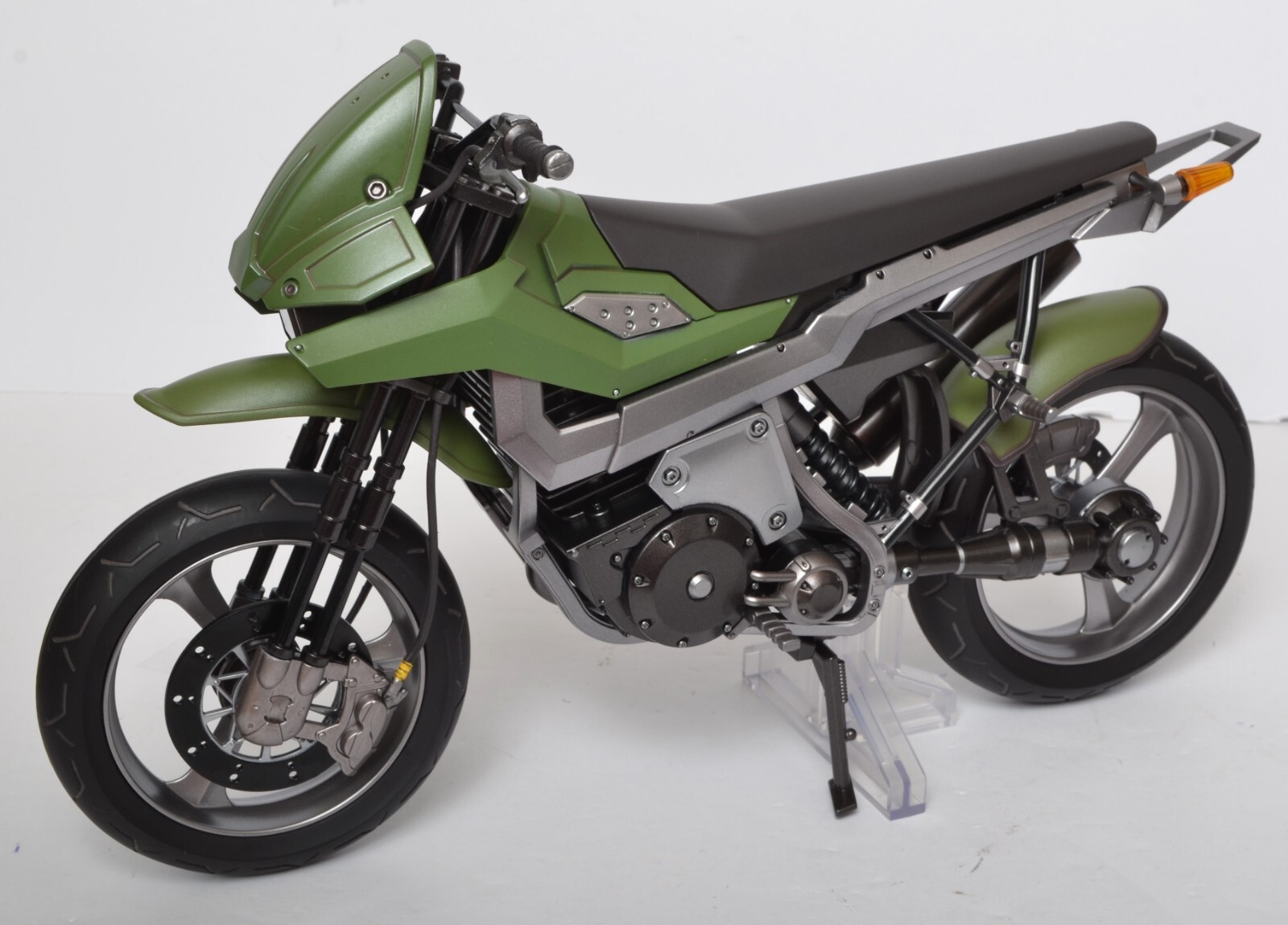 Final Fantasy VII Remake MOTORCYCLE ONLY Play Arts USA SHIP Final Fantasy VII Remake MOTORCYCLE ONLY Play Arts USA SHIP
