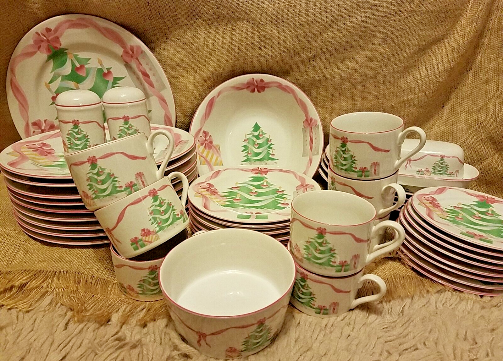 Sango HOME FOR CHRISTMAS C92 Christmas Dishes Set Of 42 Sango HOME FOR CHRISTMAS C92 Christmas Dishes Set Of 42