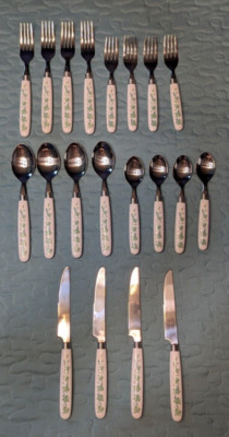 Corning   Callaway (Corelle) Flatware Green Leaves & Vines 20pc