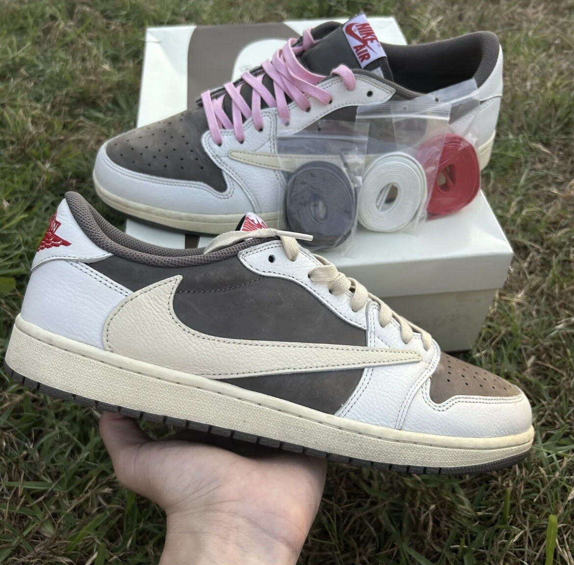 Air jordan 1 travis scott reverse mocha. Nike air jordan 1 travis scott reverse mocha описание.