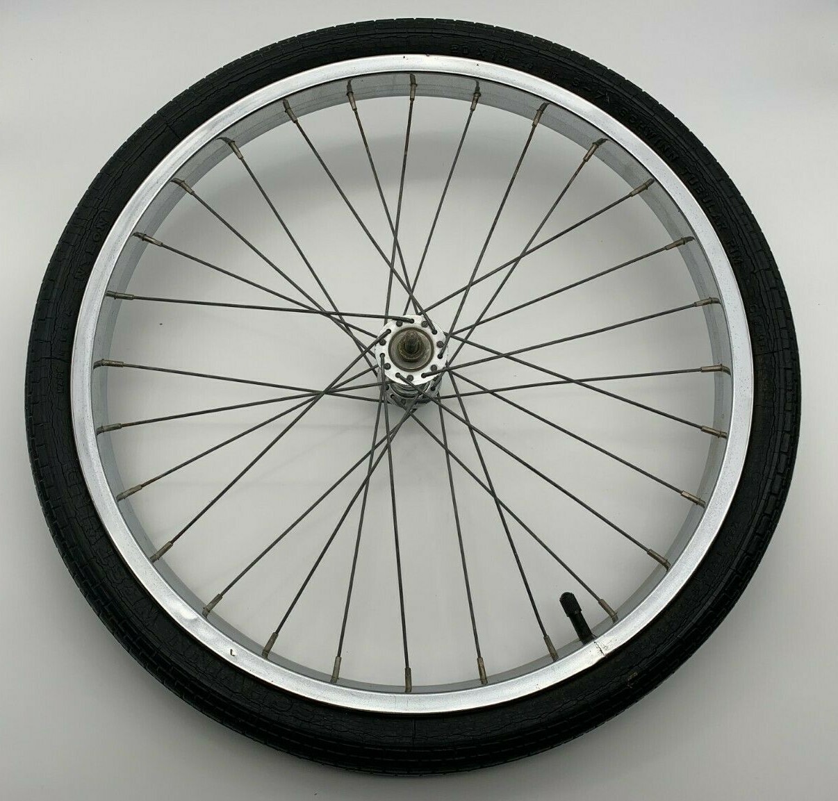 schwinn s6 tires