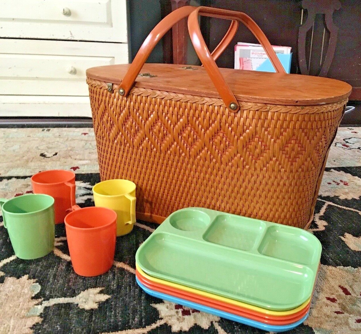 Vintage Redmon Large Wicker Wood Woven Picnic Basket Peru Indiana MCM Serveware