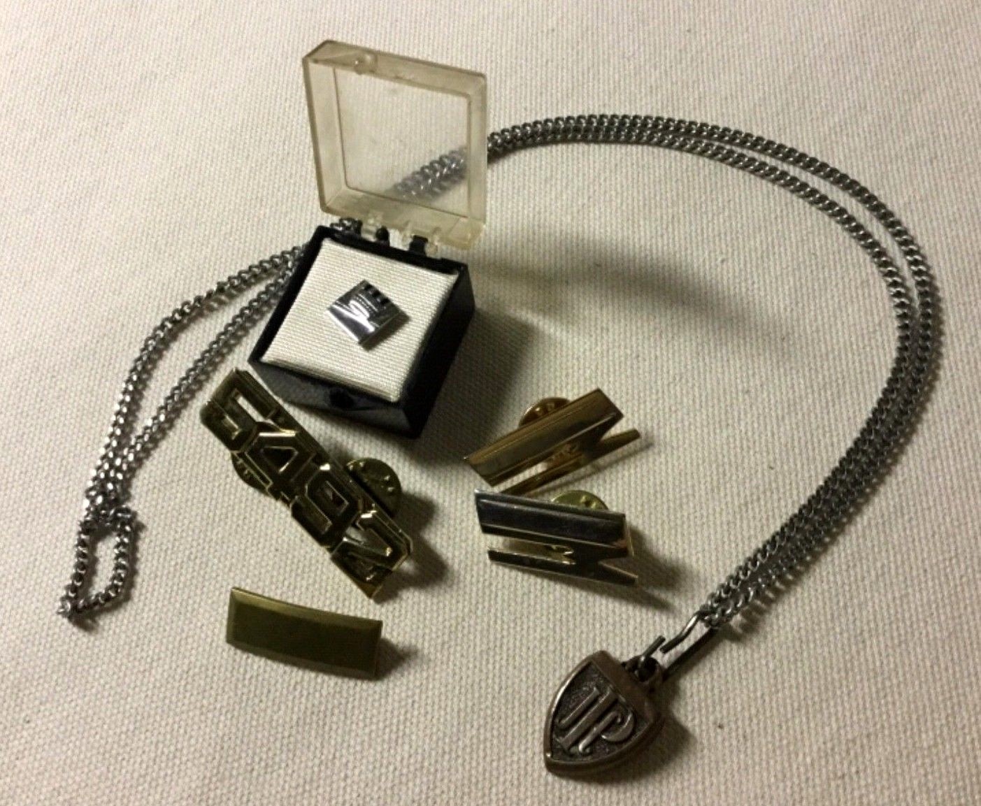Lot Vintage Men’s Jewelry Items - Some Military? Pr. 