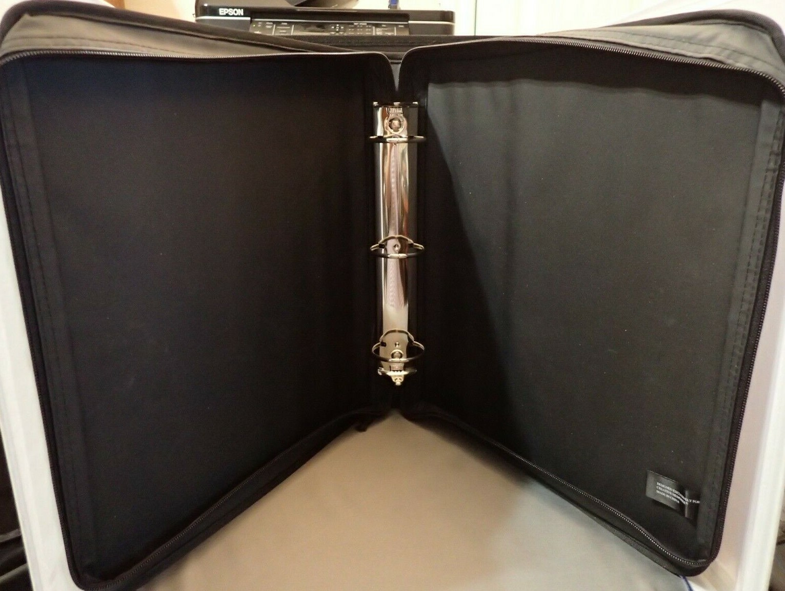 CREATIVE MEMORIES 3-RING STICKER ORGANIZER BINDER