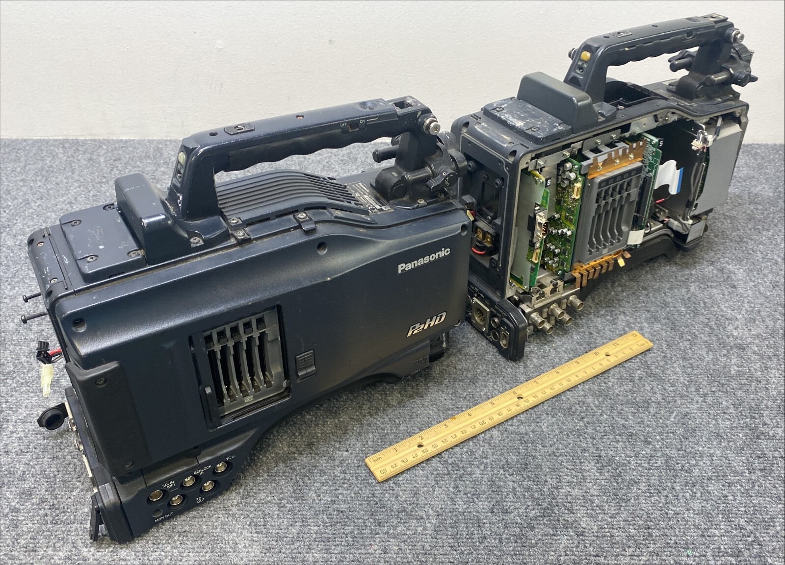 Panasonic WV-AP11 HDアナログカメラ HDアナログカメラ WV-AP11 [生産完了品] - HDアナログ監視